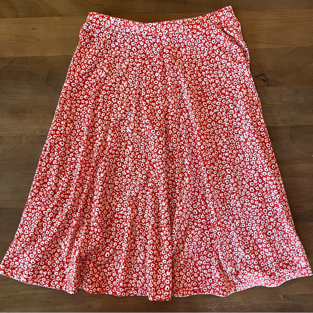A-Line Skirt - floral - women’s small - red white black